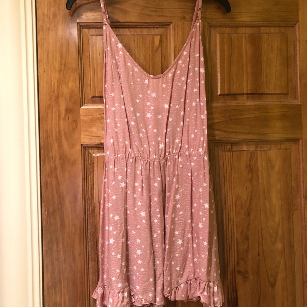 NWOT ‼️ Sadie and Sage Star Romper - Picture 10 of 10